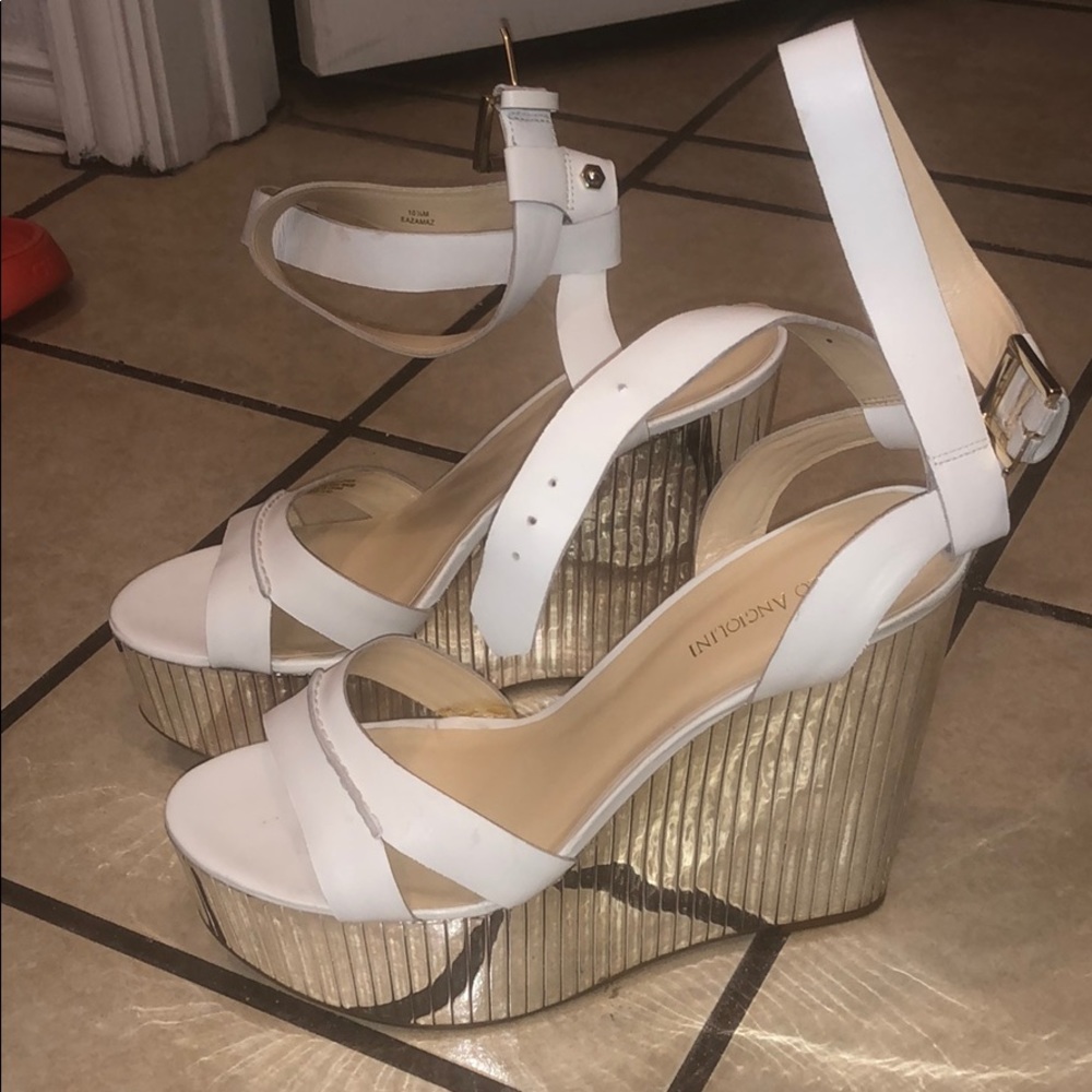 Platform mirrored shoes